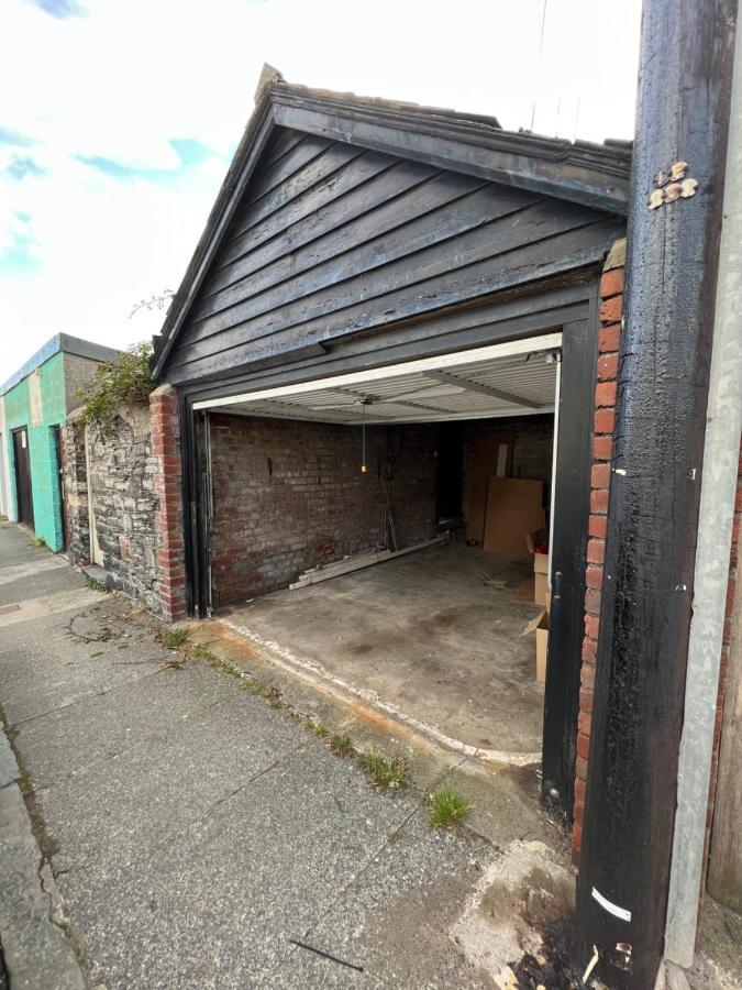 Seafront Apartment With Balcony, Parking And Sea Views Aberystwyth Exteriör bild