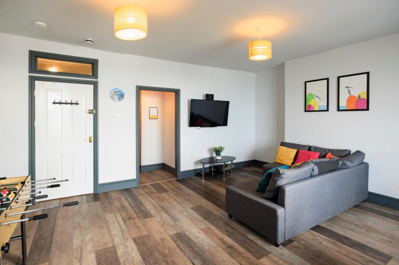 Seafront Apartment With Balcony, Parking And Sea Views Aberystwyth Exteriör bild