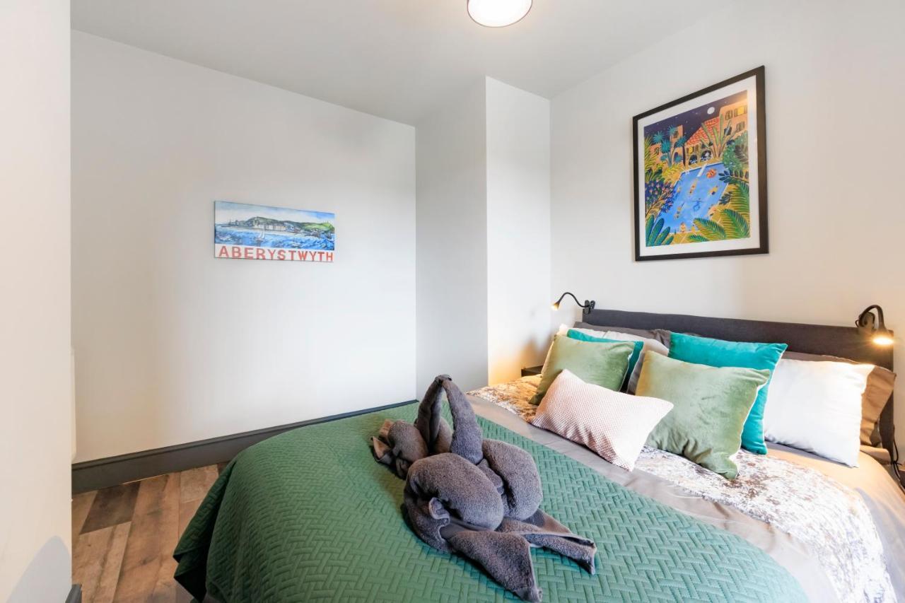 Seafront Apartment With Balcony, Parking And Sea Views Aberystwyth Exteriör bild