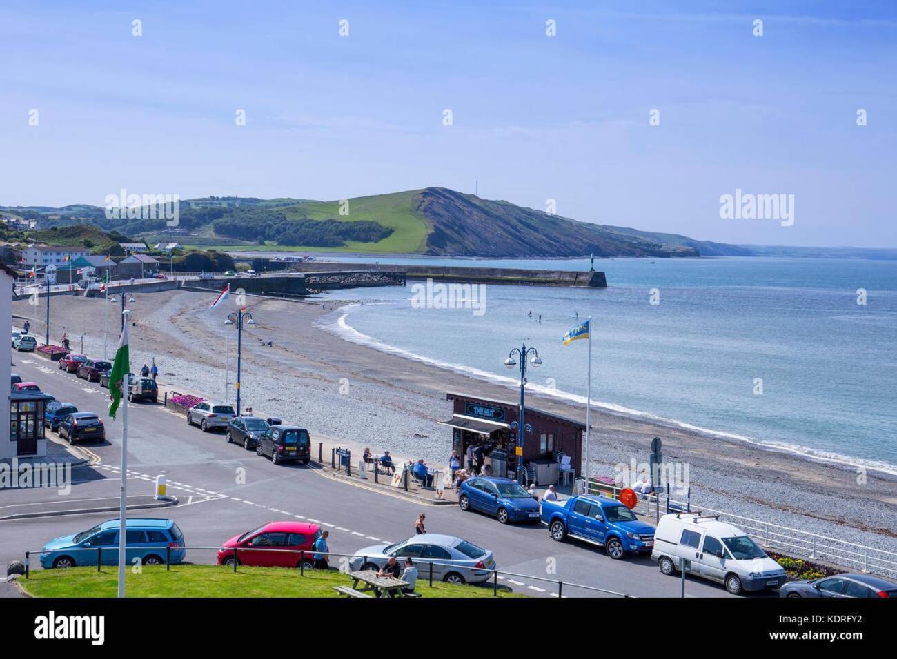 Seafront Apartment With Balcony, Parking And Sea Views Aberystwyth Exteriör bild